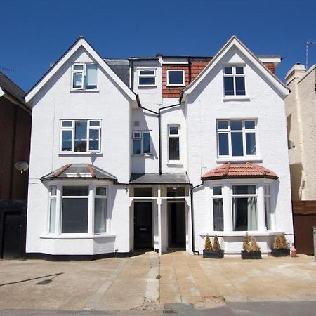 Stylish 1 Bed Flat With Private Terrace In Wimbledon - 3 The Queens London Eksteriør billede